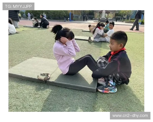 双人游戏中的合作与对抗探索 如何在不同玩法中找到平衡与乐趣